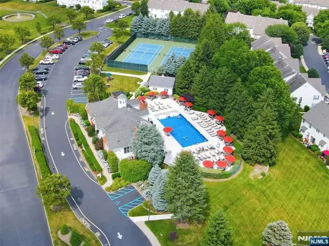 123 Barclay Drive Nutley NJ 07110