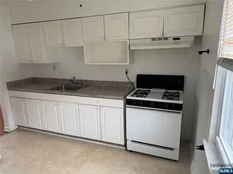 10 Engle Street Tenafly NJ 07670