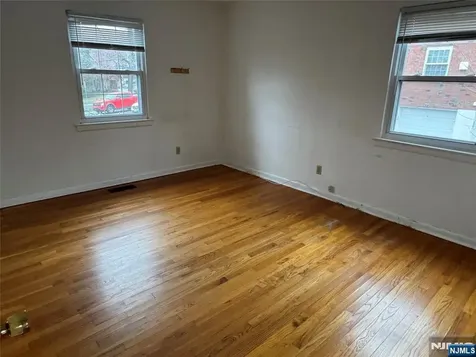 10 Engle Street Tenafly NJ 07670