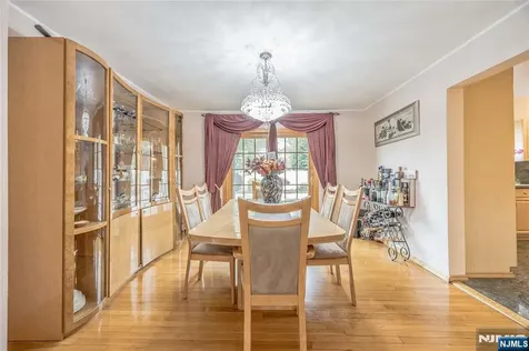 255 Jefferson Avenue River Edge NJ 07661