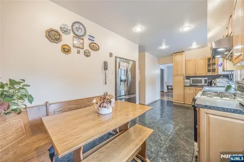 255 Jefferson Avenue River Edge NJ 07661