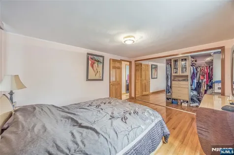 255 Jefferson Avenue River Edge NJ 07661