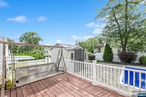 255 Jefferson Avenue River Edge NJ 07661