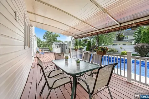 255 Jefferson Avenue River Edge NJ 07661