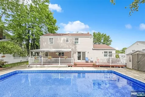 255 Jefferson Avenue River Edge NJ 07661