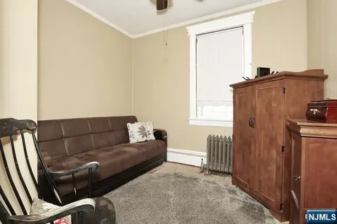 535 Cleveland Avenue River Vale NJ 07675