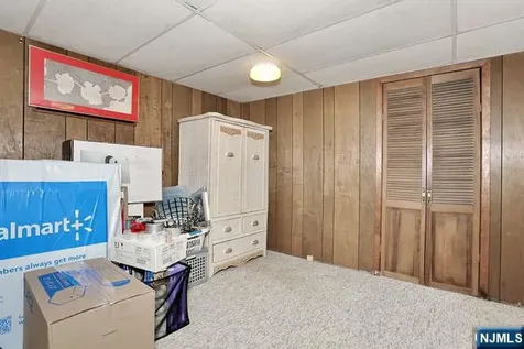 535 Cleveland Avenue River Vale NJ 07675