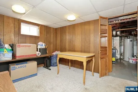 535 Cleveland Avenue River Vale NJ 07675