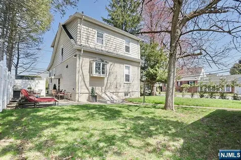 535 Cleveland Avenue River Vale NJ 07675