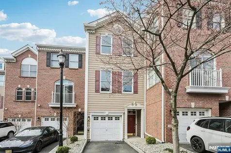 458 Buffalo Court West New York NJ 07093