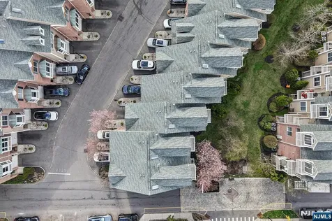 458 Buffalo Court West New York NJ 07093