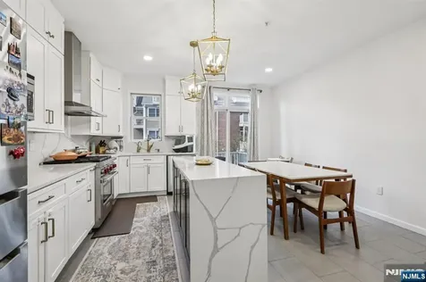 458 Buffalo Court West New York NJ 07093