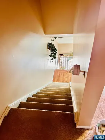 51 Beacon Hill Road West Milford NJ 07480