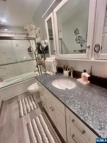 51 Beacon Hill Road West Milford NJ 07480