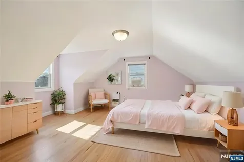 59 Oakwood Drive Wayne NJ 07470