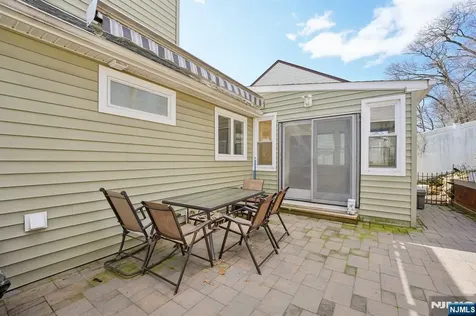 59 Oakwood Drive Wayne NJ 07470