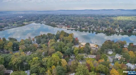59 Oakwood Drive Wayne NJ 07470