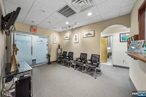 520 Sylvan Avenue Englewood Cliffs NJ 07632