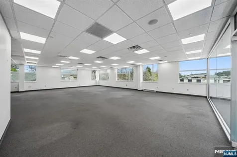 520 Sylvan Avenue Englewood Cliffs NJ 07632