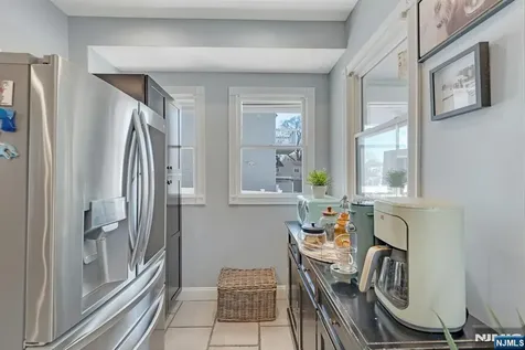 158 Carmita Avenue Rutherford NJ 07070
