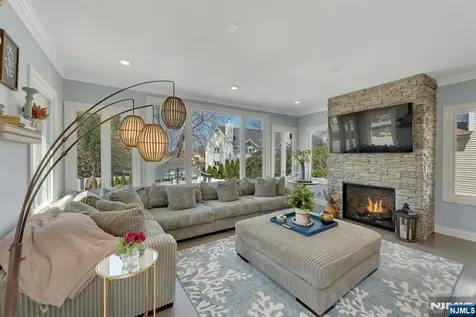 158 Carmita Avenue Rutherford NJ 07070