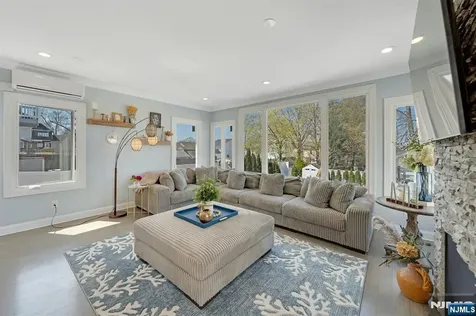 158 Carmita Avenue Rutherford NJ 07070