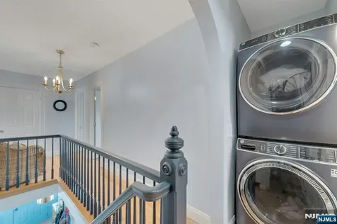 158 Carmita Avenue Rutherford NJ 07070