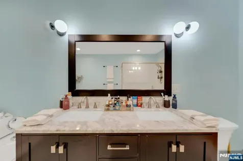 158 Carmita Avenue Rutherford NJ 07070