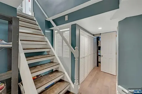 158 Carmita Avenue Rutherford NJ 07070