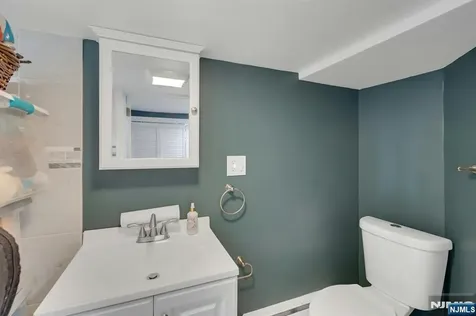 158 Carmita Avenue Rutherford NJ 07070