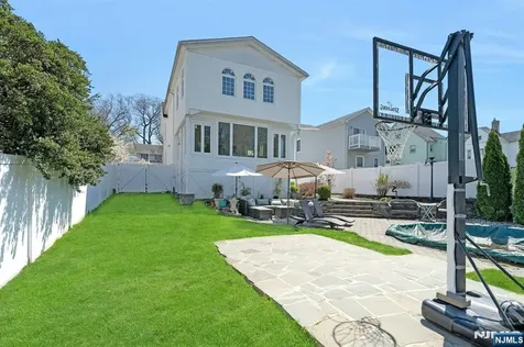 158 Carmita Avenue Rutherford NJ 07070