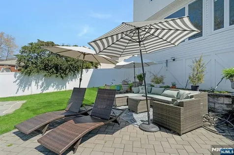 158 Carmita Avenue Rutherford NJ 07070
