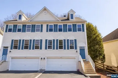 10 Gannet Court Wayne NJ 07470