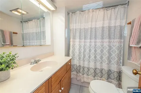 86 Deerfield Road West Caldwell NJ 07006
