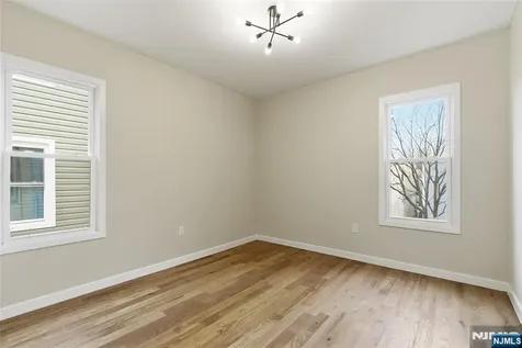 67 Brookdale Avenue Newark NJ 07106