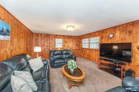 4 Oak Ridge North Caldwell NJ 07006