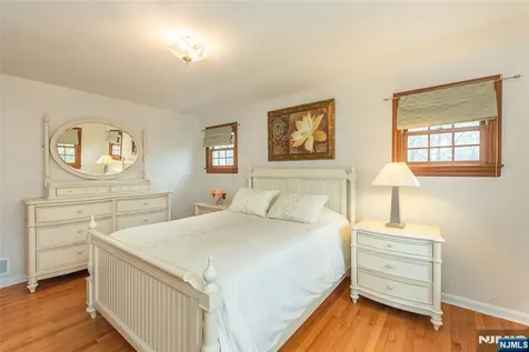 4 Oak Ridge North Caldwell NJ 07006