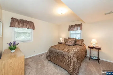 4 Oak Ridge North Caldwell NJ 07006