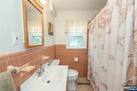 4 Oak Ridge North Caldwell NJ 07006