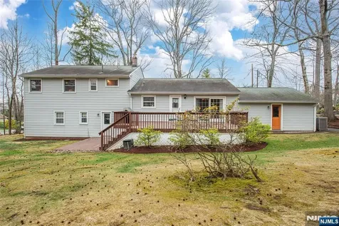 4 Oak Ridge North Caldwell NJ 07006