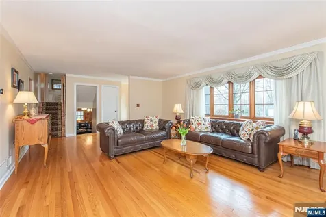 4 Oak Ridge North Caldwell NJ 07006