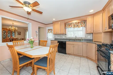 4 Oak Ridge North Caldwell NJ 07006
