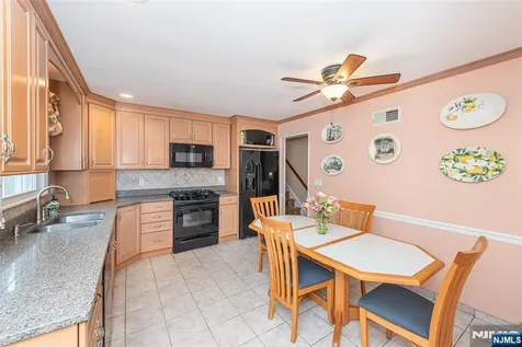 4 Oak Ridge North Caldwell NJ 07006