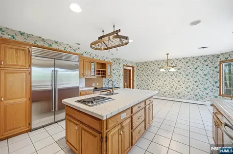 7 Trotters Lane Mahwah NJ 07430
