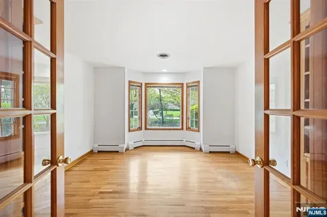 7 Trotters Lane Mahwah NJ 07430