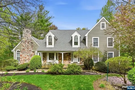 7 Trotters Lane Mahwah NJ 07430
