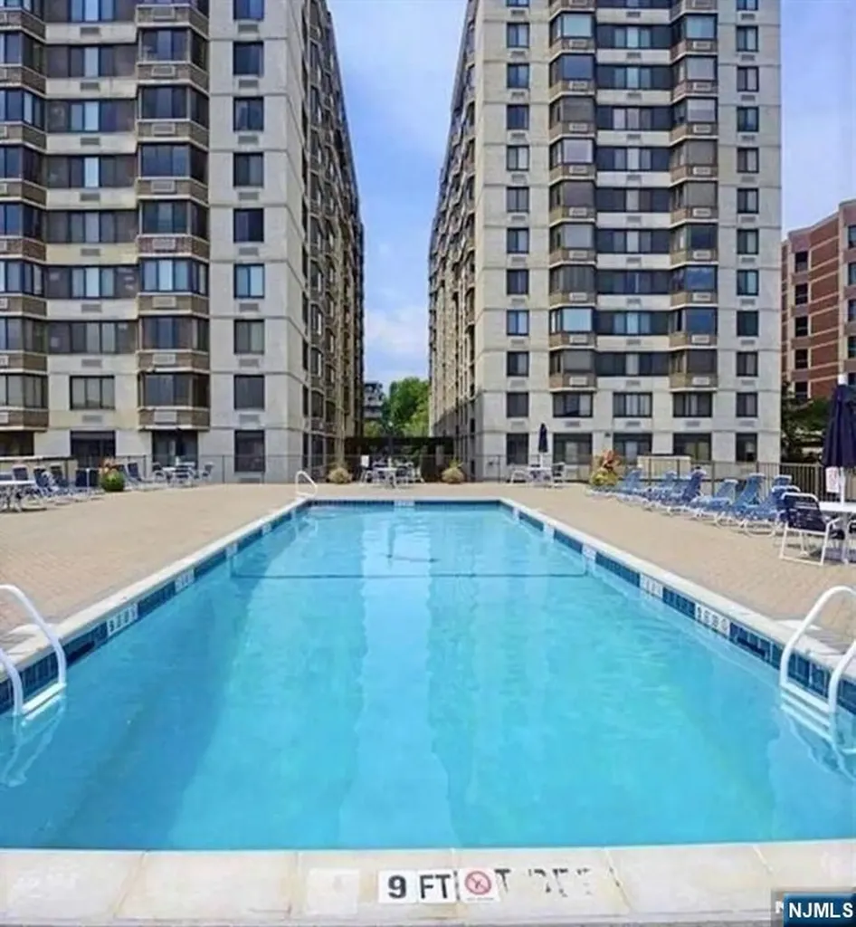 326 Prospect Avenue Hackensack NJ 07601