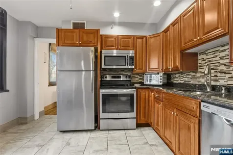 326 Prospect Avenue Hackensack NJ 07601