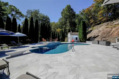 49 Cherokee Court Sparta NJ 07871