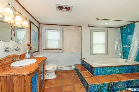 257 Mccosh Road Clifton NJ 07043